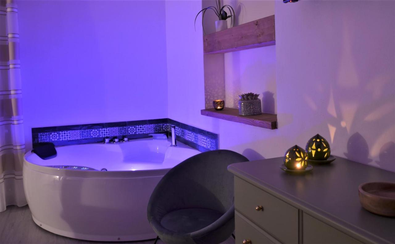 The Court Suites & Spa Tarente Extérieur photo